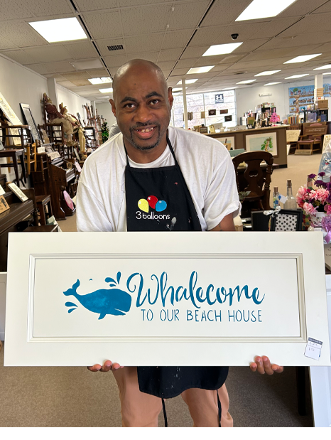 lakebeach_whalecome